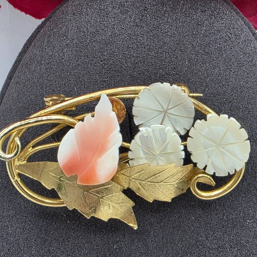 The Unbranded Brand vintage coral
